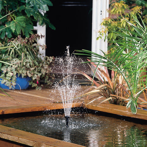 Hozelock Cascade Fountain or Water Feature Pump Small 700L/H in action